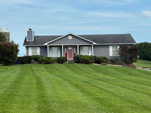 1835 Warwick Rd, Harrodsburg, KY, 40330-8781 | Card Image