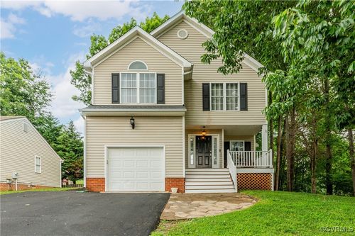 15000 Featherchase Dr, Chesterfield, VA, 23832-2559 | Card Image