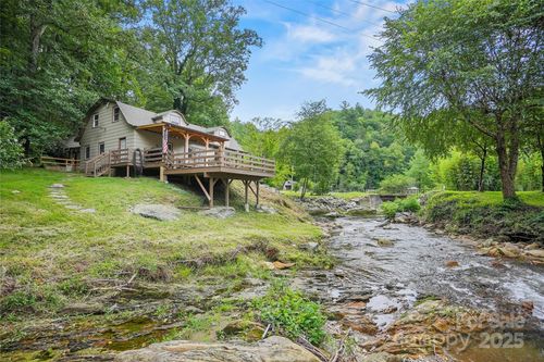 6836 Richland Rd, Lenoir, NC, 28645-7727 | Card Image