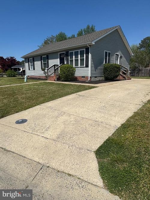 717 Ebenezer Dr, SALISBURY, MD, 21801-3510 | Card Image