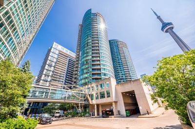 2601 - 373 Front St W, Condo with 1 bedrooms, 1 bathrooms and null parking in Toronto ON | Image 2