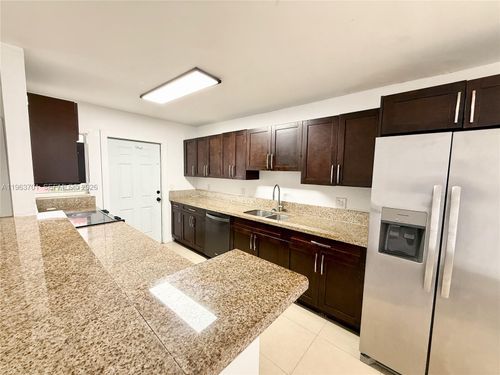 apt-2-1540 Sw 5th Pl, Fort Lauderdale, FL, 33312-7556 | Card Image