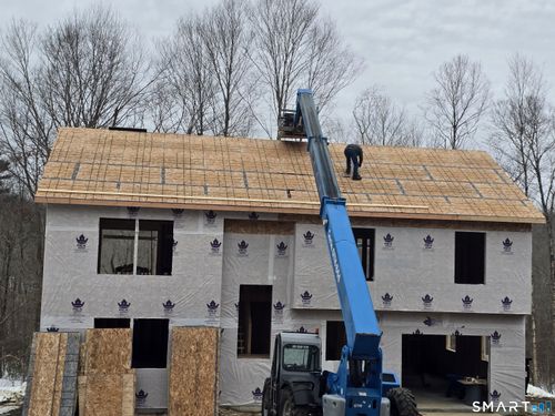 105 Paradise Drive, Brooklyn, CT, 06234 | Card Image