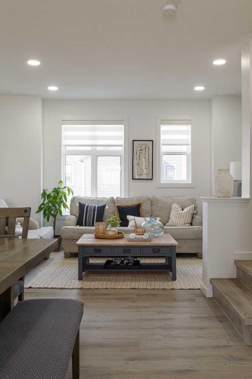 74 Spring Willow Close Sw, Calgary, AB, T3H6E8 | Card Image