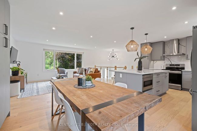 233 Dock Rd, House other with 3 bedrooms, 3 bathrooms and 5 parking in Barrie ON | Image 11