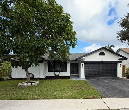 4110 Nw 98th Ave, Sunrise, FL, 33351-7663 | Card Image