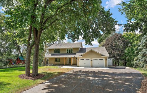 6285 Butterworth Ln, Corcoran, MN, 55340-9406 | Card Image