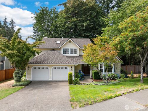 19513 134th Ave Se, Renton, WA, 98058-7785 | Card Image