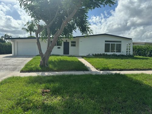 440 Gull Ct, North Palm Beach, FL, 33408-5114 | Card Image