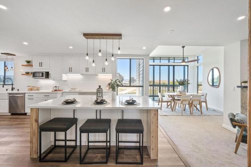 317-425 Anchor Rd, San Mateo, CA, 94404 | Card Image