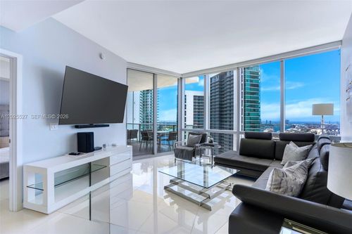 3909-851 Ne 1st Ave, Miami, FL, 33132-1856 | Card Image
