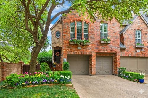 4160 Towne Green Cir, Addison, TX, 75001-4953 | Card Image
