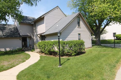 700 Colby Ct, Gurnee, IL, 60031-3116 | Card Image