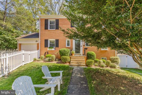 6405 Redwing Rd, Bethesda, MD, 20817-5919 | Card Image