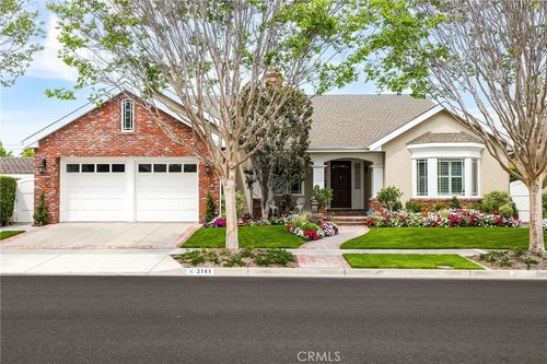 3141 Tucker Ln, Rossmoor, CA, 90720-4821 | Card Image