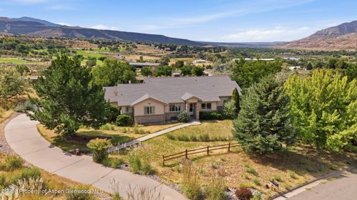 98 Roan Creek Dr, Battlement Mesa, CO, 81635-8918 | Card Image