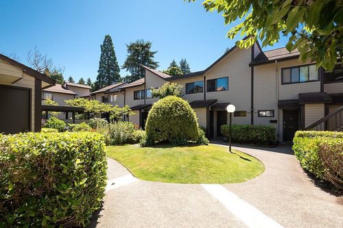 31-460 W 16th Ave, Vancouver, BC, V5Y1Z3 | Card Image