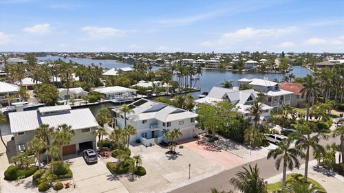 517 Kumquat Dr, ANNA MARIA, FL, 34216 | Card Image