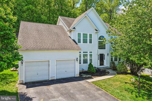 2929 Avebury Stone Cir, DOWNINGTOWN, PA, 19335-6025 | Card Image