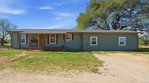 8204 New Sulphur Springs Rd, San Antonio, TX, 78263-2342 | Card Image