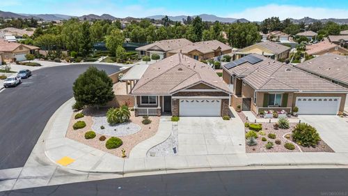 30333 Silicate Dr, Menifee, CA, 92584-3705 | Card Image