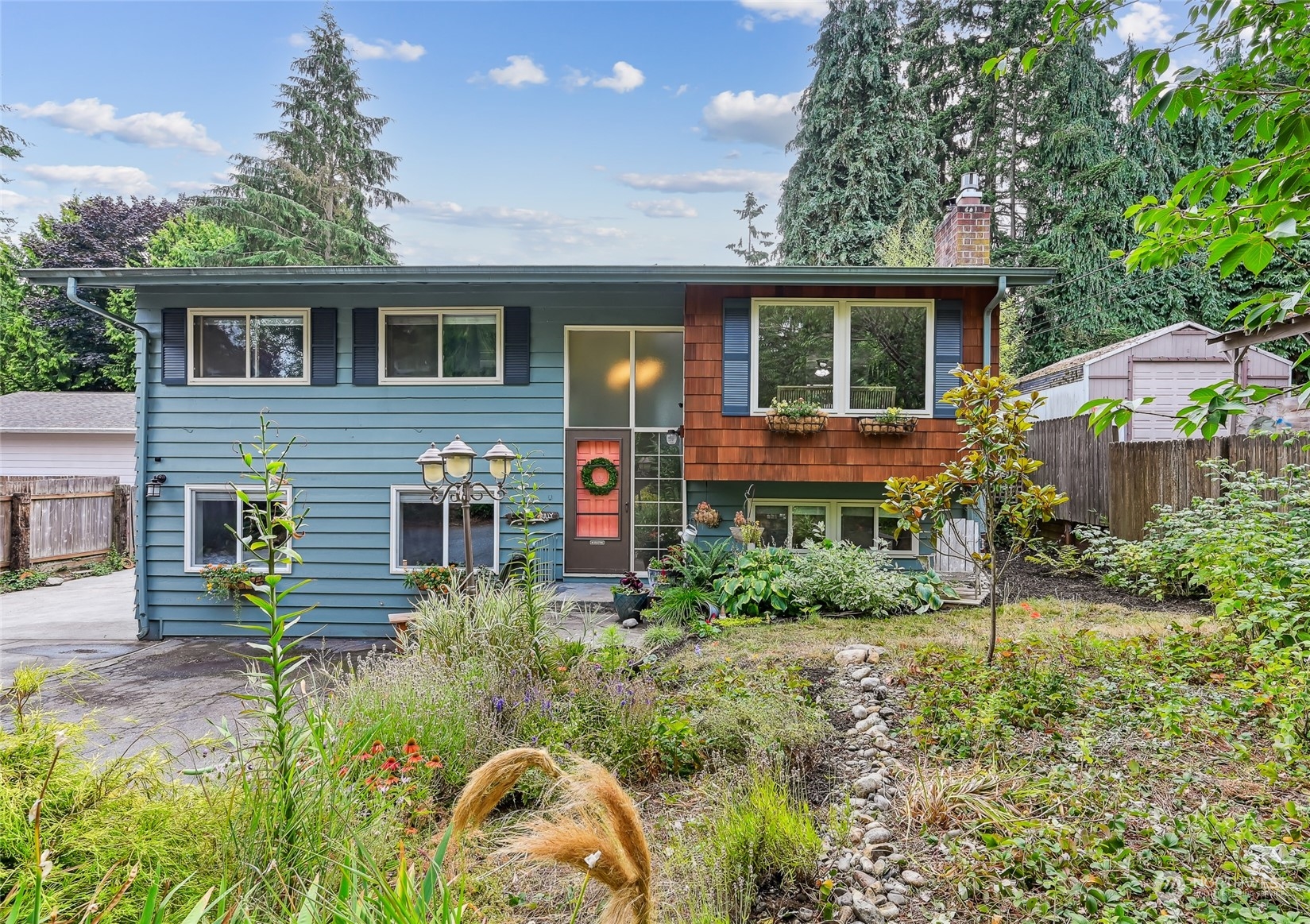80th Ave, Edmonds, WA 98026