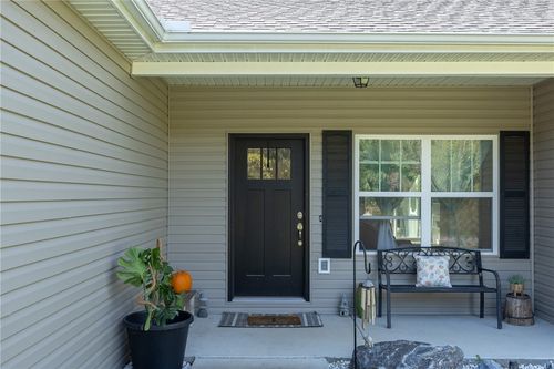 7 Boreland Ln, Bella Vista, AR, 72715-5589 | Card Image