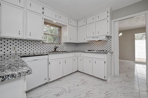 26414 Maplewood Dr, Spring, TX, 77386-1150 | Card Image