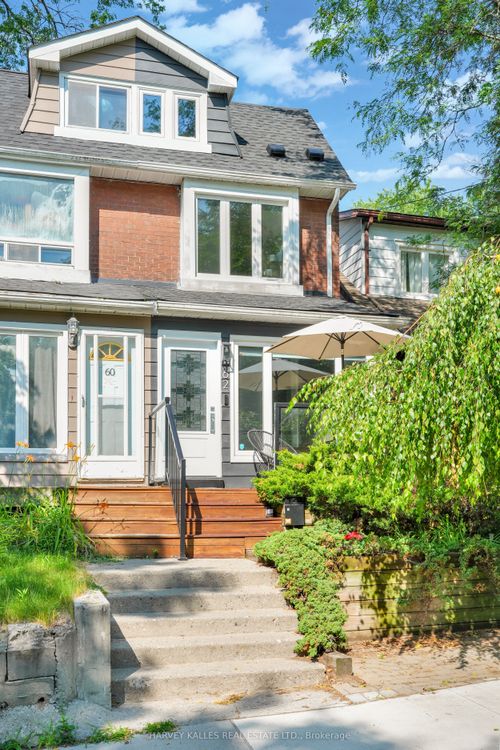 62 Golfview Ave, Toronto, ON, M4E2K2 | Card Image