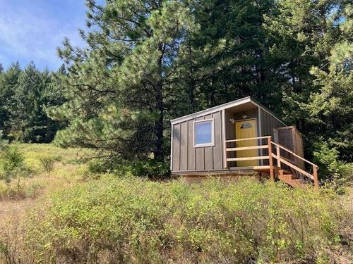 137 Matsen Creek Rd, Kettle Falls, WA, 99141 | Card Image