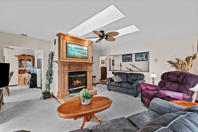 210 Thompson Rd, House other with 3 bedrooms, 2 bathrooms and 6 parking in Keene ON | Image 27