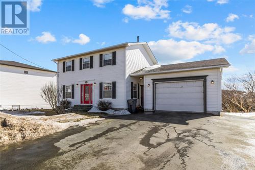 1611 Topsail Rd, Paradise, NL, A1L1S7 | Card Image