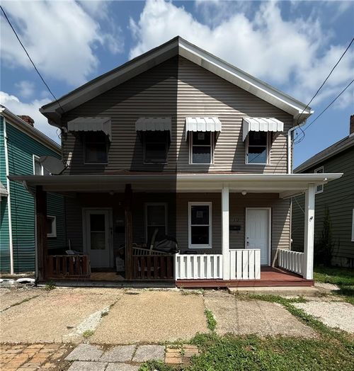1312 2nd Ave, Beaver Falls, PA, 15010-4240 | Card Image