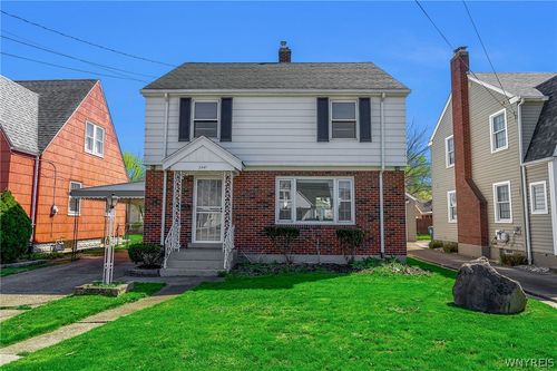 2947 Porter Rd, Niagara Falls, NY, 14305-3319 | Card Image