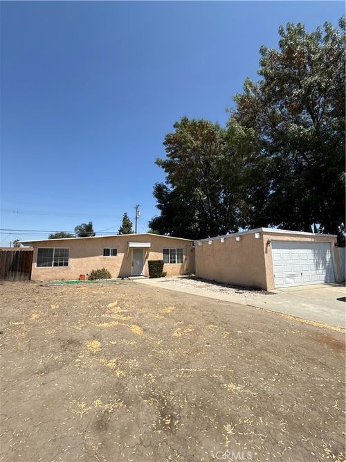 1864 S Hamilton Blvd, Pomona, CA, 91766-5033 | Card Image