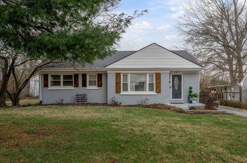 2063 Rainbow Rd, Lexington, KY, 40503-2431 | Card Image
