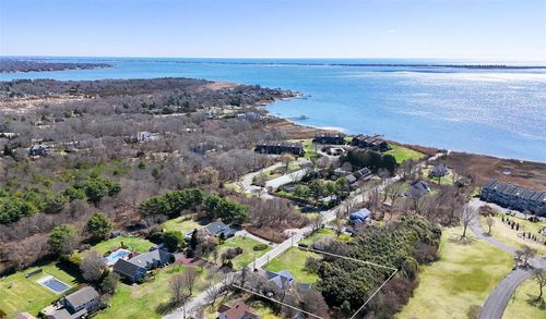 48 Watchogue Ave, East Moriches, NY, 11940-1302 | Card Image