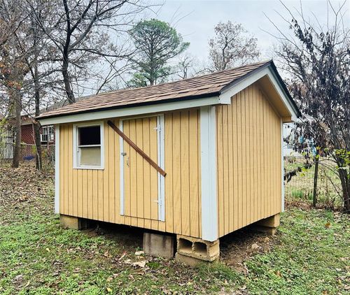 1847 N Allen Ln, Oklahoma City, OK, 73127-2623 | Card Image