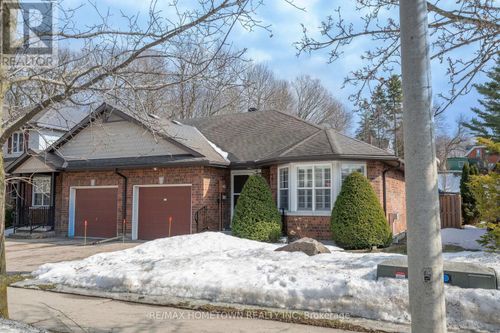 125 Butlers Cres, Brockville, ON, K6V7K8 | Card Image