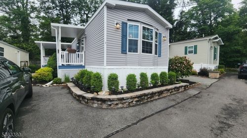 7-7 Makepeace Dr, Oak Ridge, NJ, 07438-9592 | Card Image