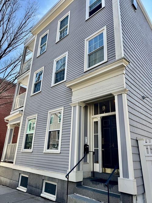 1-54 Chestnut St, Boston, MA, 02108-3507 | Card Image