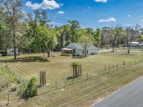 70 Jason St, Crawfordville, FL, 32327-2460 | Card Image
