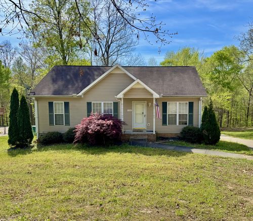 2099 Ferry Rd, Clarksville, TN, 37040-7808 | Card Image