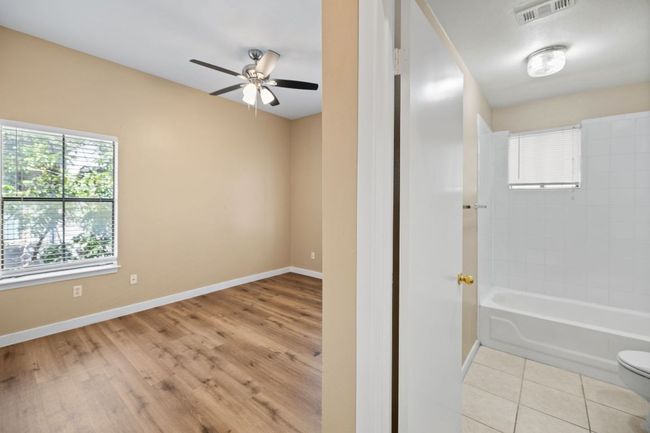 APT-302 - 712 Graham Pl, Condo with 2 bedrooms, 2 bathrooms and null parking in Austin TX | Image 22