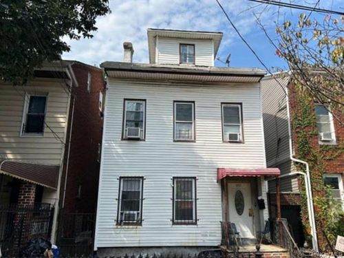 182 Ashford Street, New York, NY, 11207 | Card Image