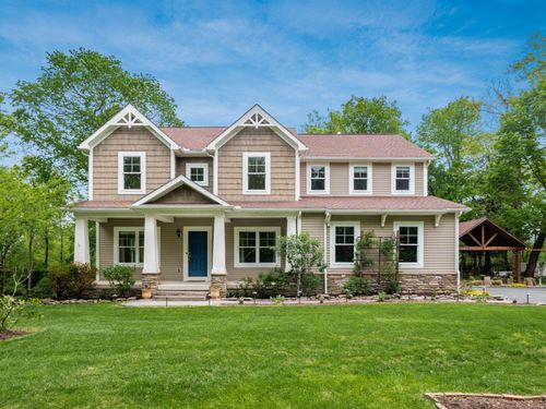 9684 Shawnee Trl, Powell, OH, 43065-5052 | Card Image