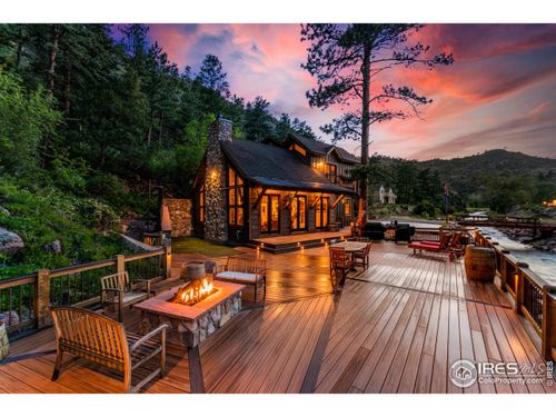 16996 N Saint Vrain Dr, Lyons, CO, 80540-9051 | Card Image