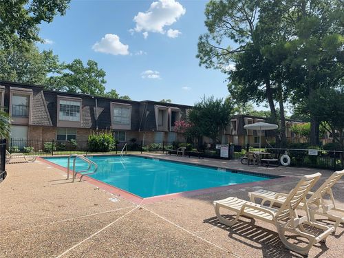 74-12633 Memorial Dr, Houston, TX, 77024-4842 | Card Image