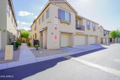 8115 W Lynwood St, Phoenix, AZ, 85043-1144 | Card Image