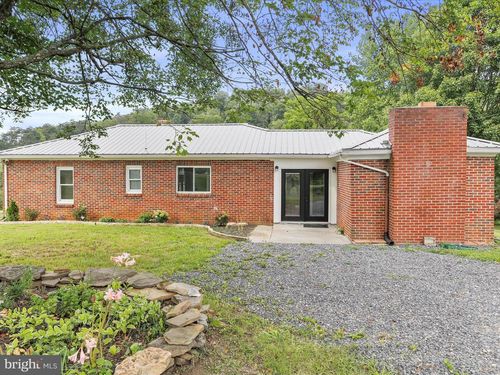 114 Blues Addition Rd, SPRINGFIELD, WV, 26763-5278 | Card Image